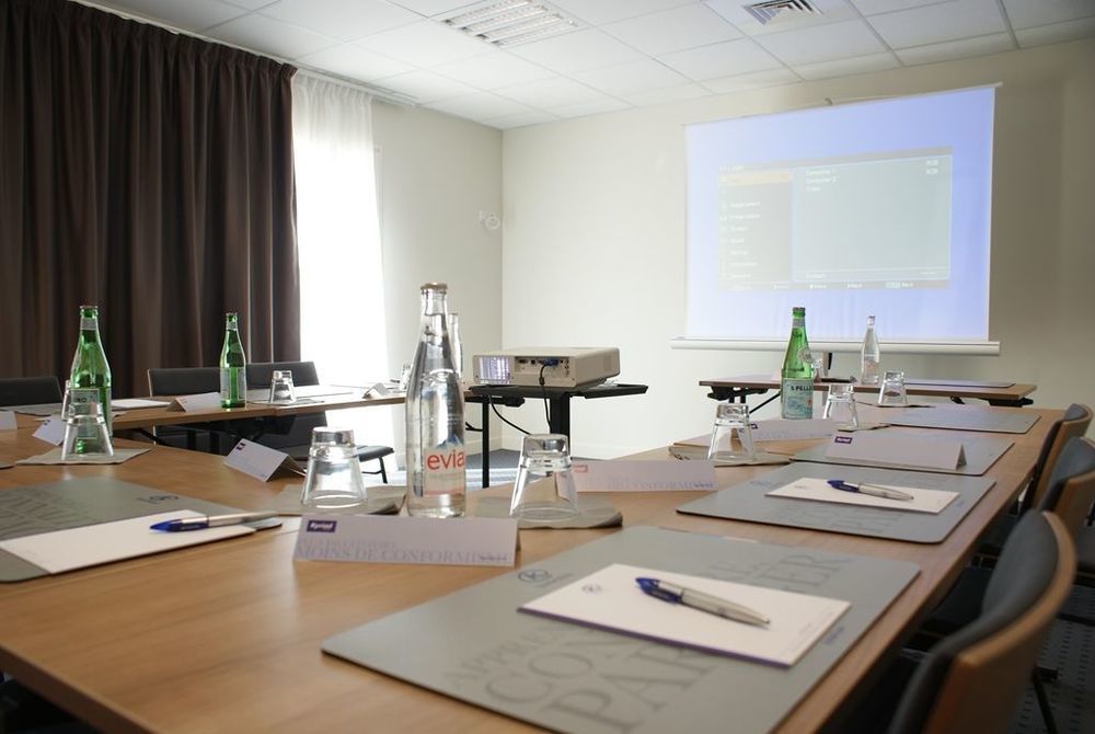 Hotel Confort La Rochelle Centre Les Minimes Konforlar fotoğraf