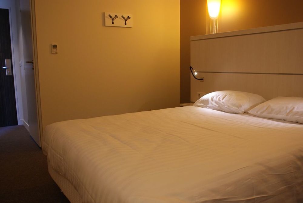 Hotel Confort La Rochelle Centre Les Minimes Oda fotoğraf
