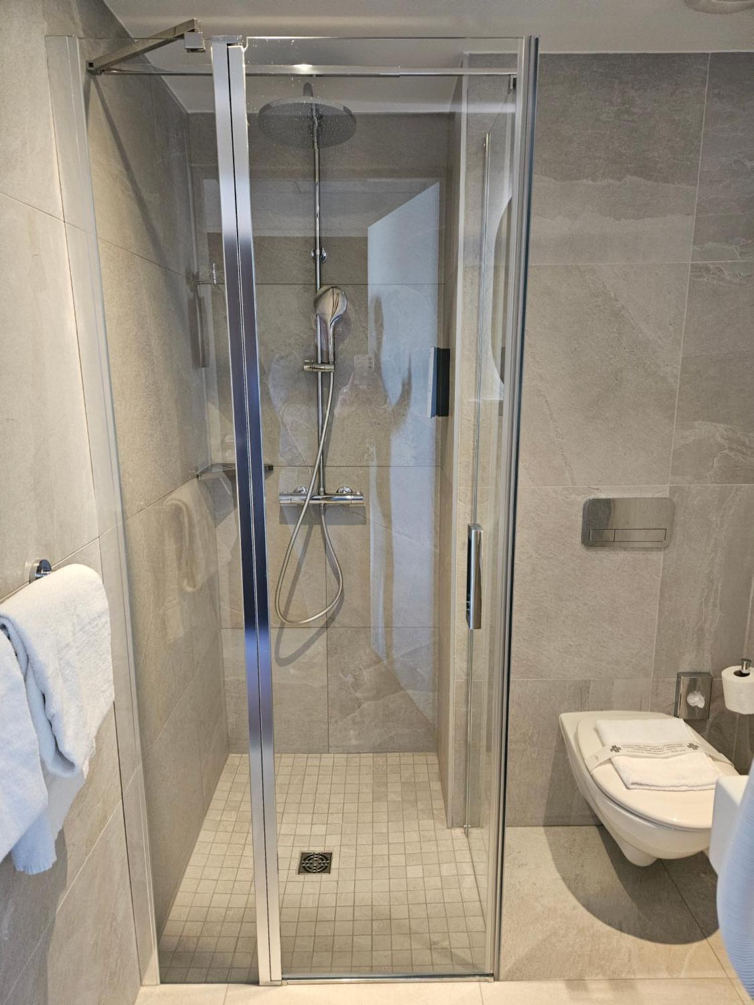 Hotel Confort La Rochelle Centre Les Minimes Dış mekan fotoğraf